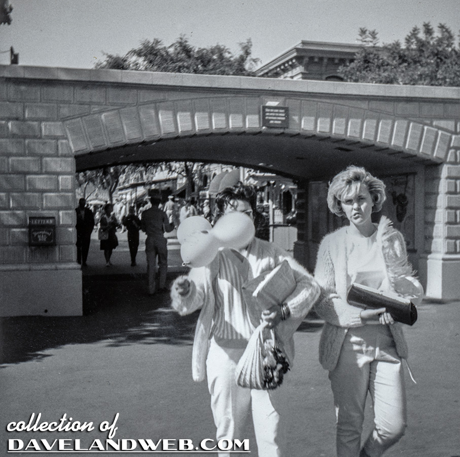 Disneyland Entrance May 1964 photo