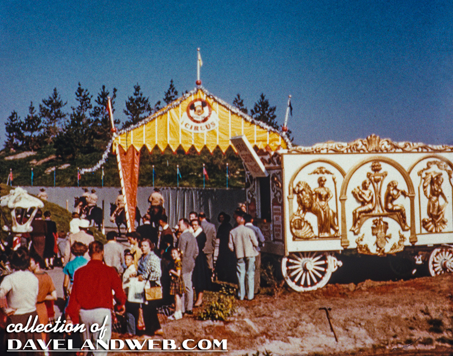 Anciennes Parades des Resorts Américains MMCC_Reel1_856B_7L