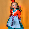 Tonner Wizard of Oz Flower Pot Spectator doll