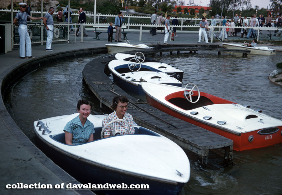 motor boat cruise disneyland